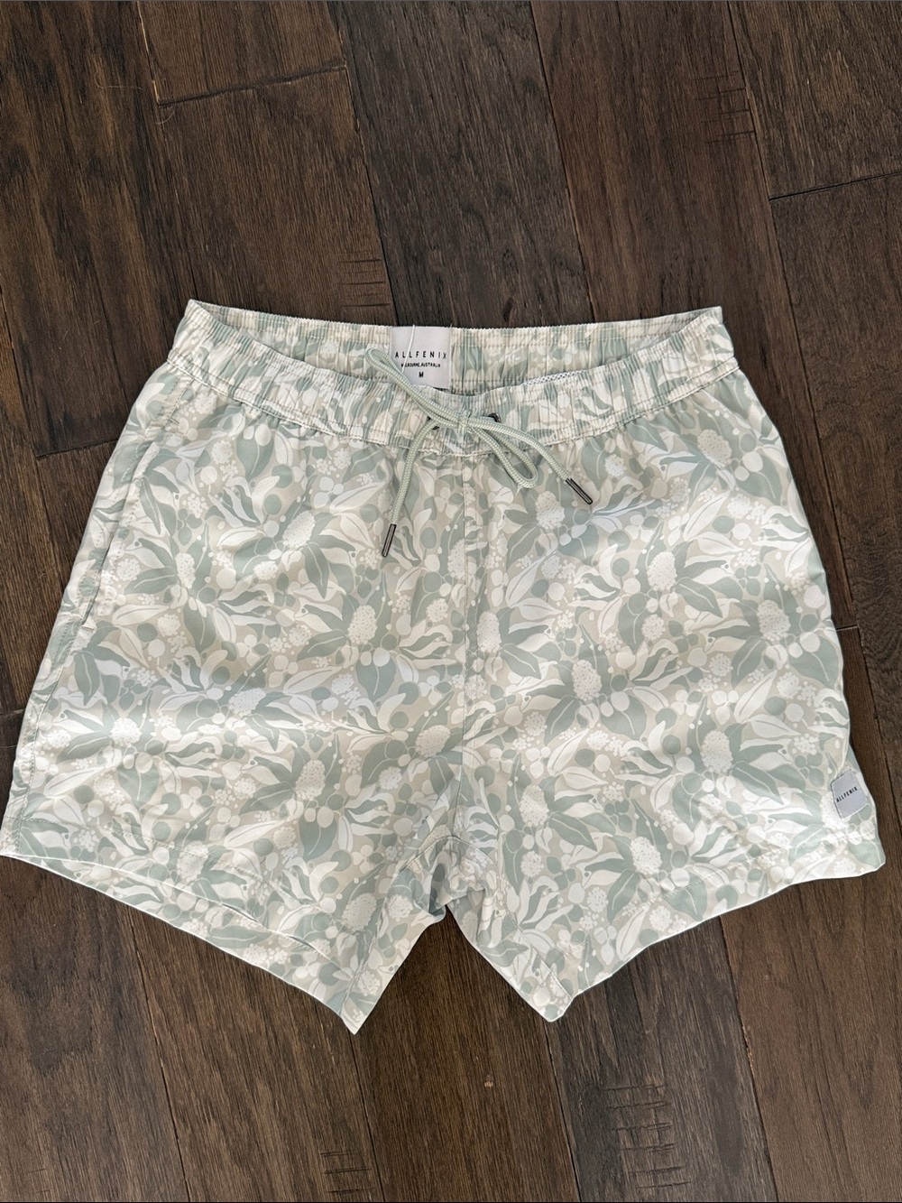 NWT Allfenix Men’s Swim M